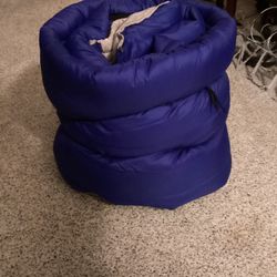 LOT #16 - COLEMAN EXTRA LARGE SLEEPING BAG