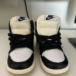 KIDS JORDAN 1 NEW 