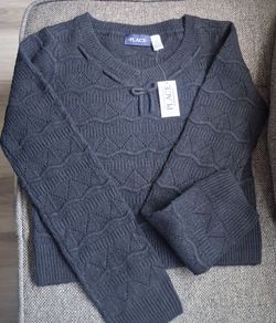 Girls sweater