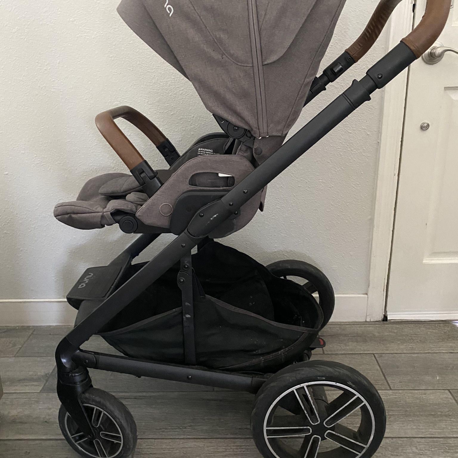 Nuna MIXX Next Stroller- Charcoal