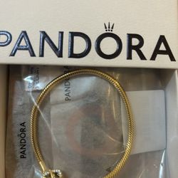 PANDORA BRACELET 14k Gold Plated 6.7in 
