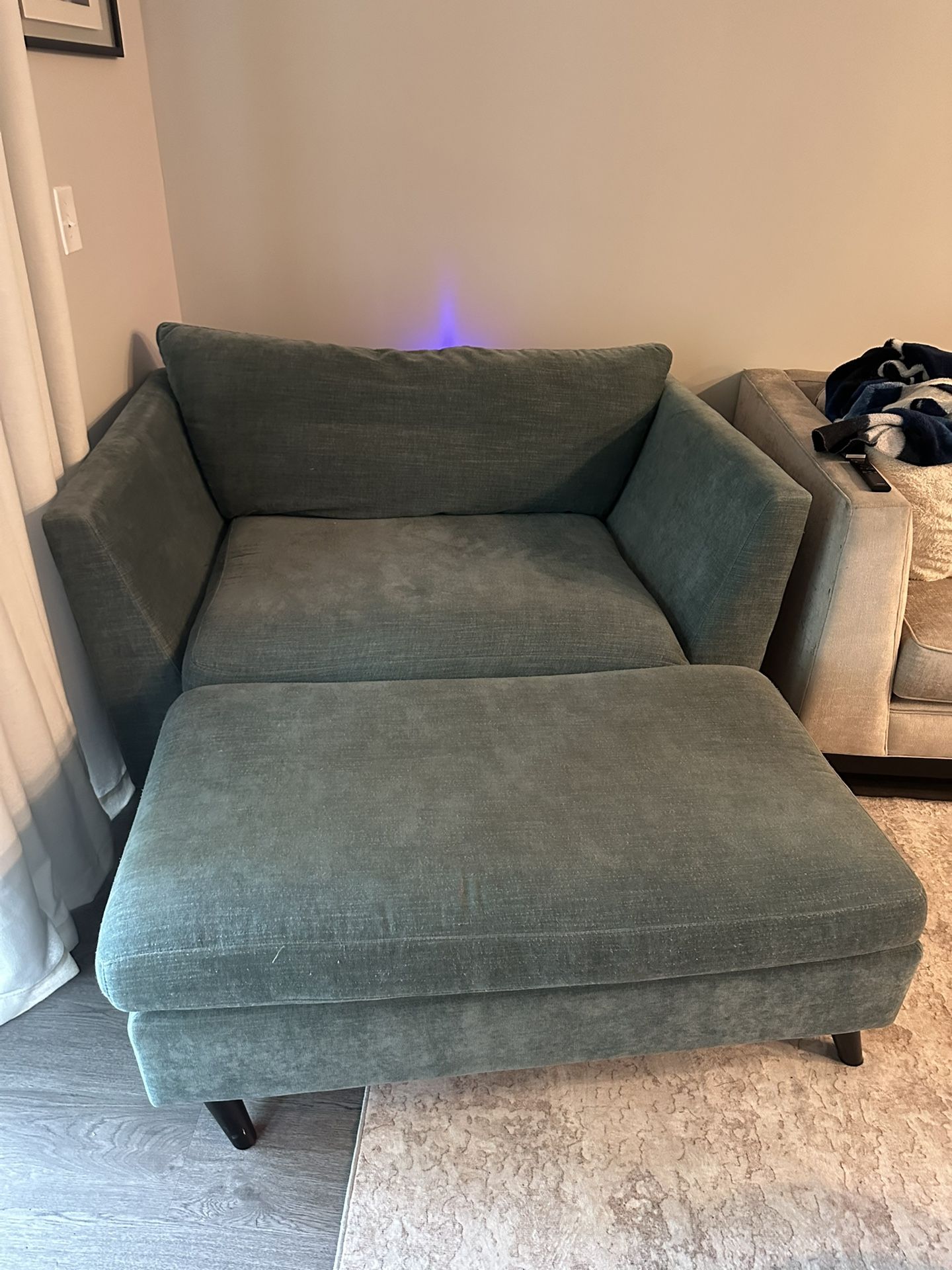 Green Love Seat With Ottoman