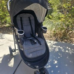 STROLLER