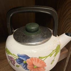 Tea Kettle 