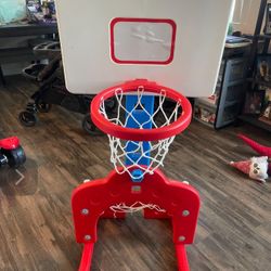 Play Day Kids 3-in-1 basketball, soccer, (hockey/golf) goal combo 