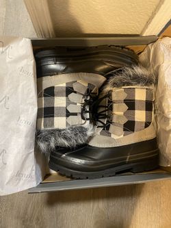 Snow Boots