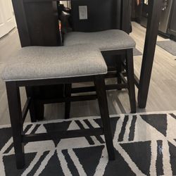 Counter Height Bar Table w/stools