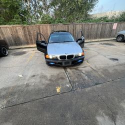 2001 BMW 325i