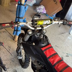 X Pro Dirt Bike 
