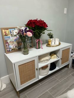 TV stand - Wicker and white wood