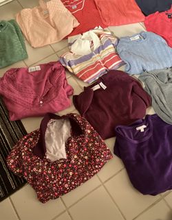3x Ladies Tops