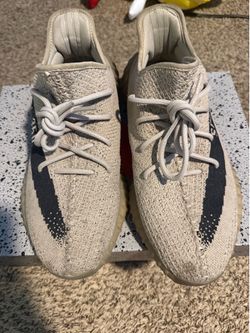 Yeezy 350 size 10