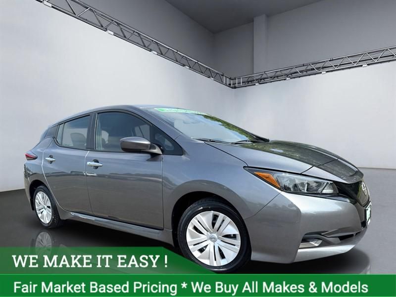 2023 Nissan LEAF