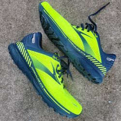 Brooks Adrenaline GTS 22 Size 11 