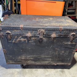 Antique Large Steamer Trunk 