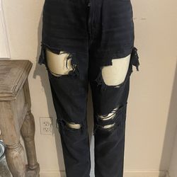 American Eagle Mom Jeans Size 10 