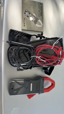 Fluke Clamp Meter