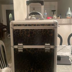 Rolling Make Up Case