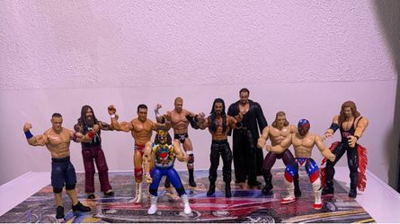 WWE Wrestling Action Figures Lot of 10