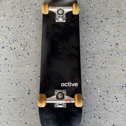 Active Skateboard 
