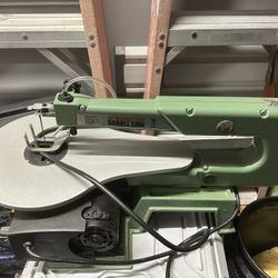 Central machinery 16” Variable Speed Scroll Saw 