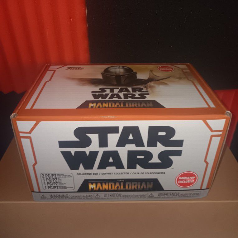 Star Wars Mandalorian GameStop Exclusive Funko POP! Collector Box