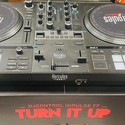HERCULES IMPULSE T7 TURNTABLE DJ MIXER