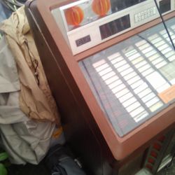 Rowe AMI Model R-91