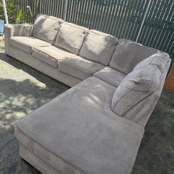 Grey Couch Great Condition Clean We Sell All The Time Delivery $40 Local