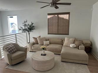 Sectional couch