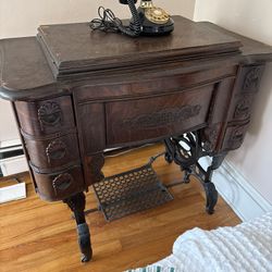 White Antique Sewing Machine 