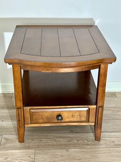 Solid Wood end table / nightstand