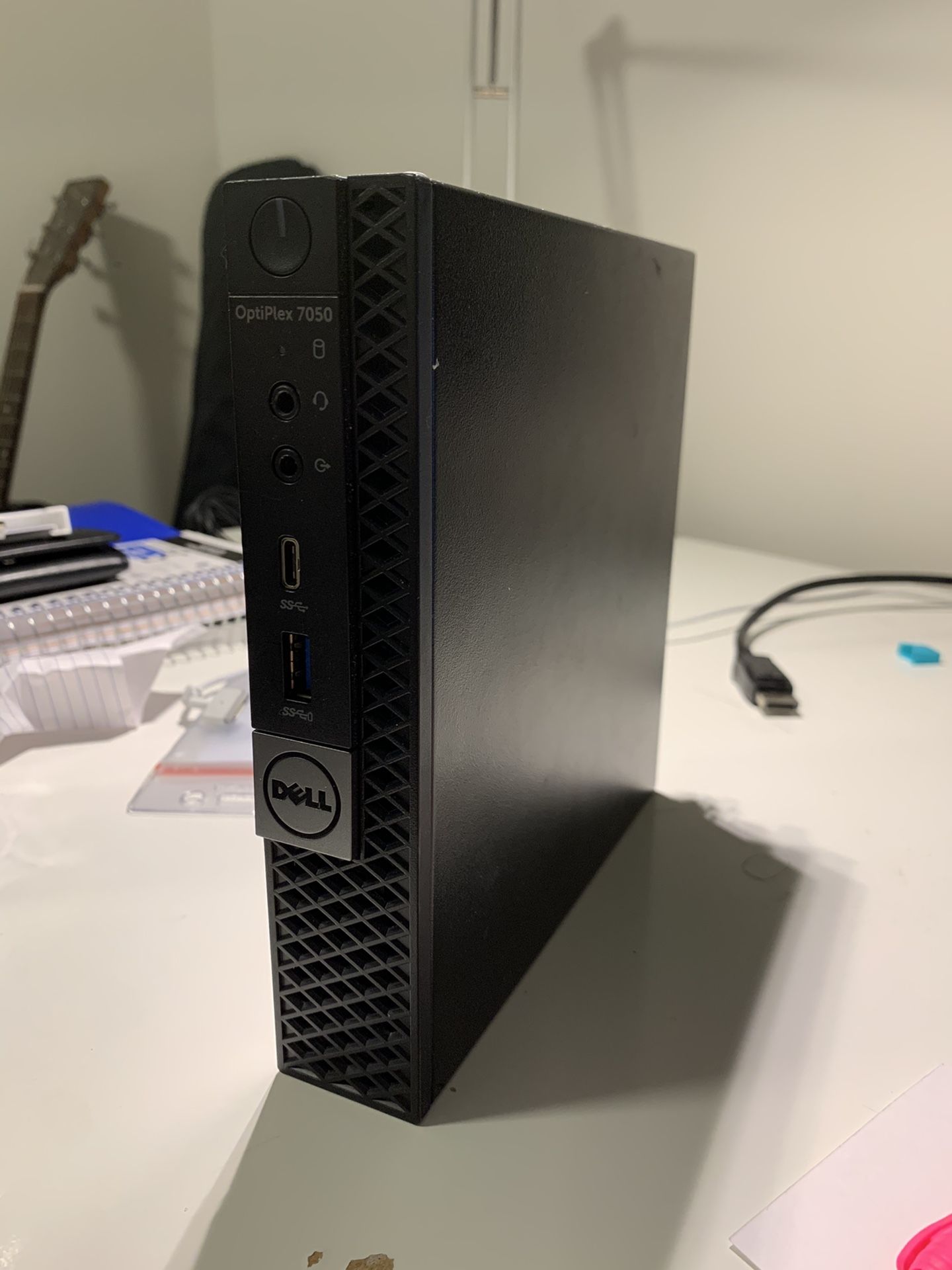 Optiplex 7050 Micro 256GB desktop computer