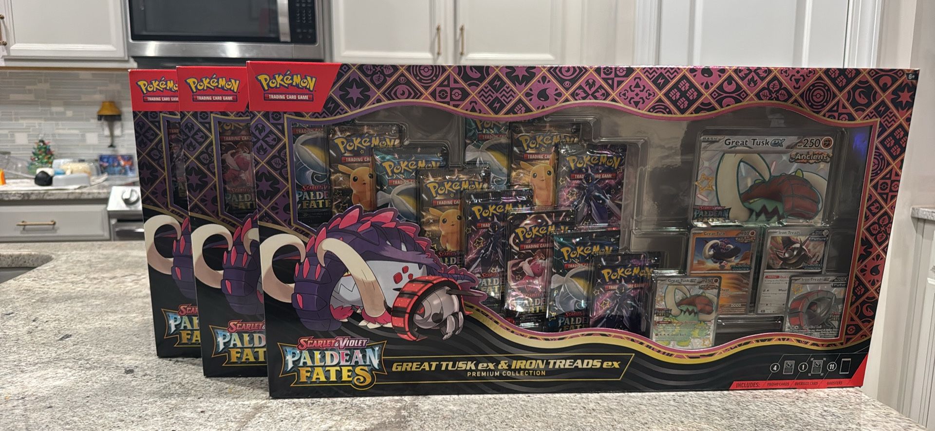 3 Pokémon Scarlet & Violet Paldean Fates – Great Tusk ex & Iron Treads ex Premium Collection