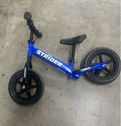Strider Balance Bike 12 Inch Blue
