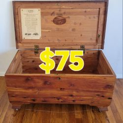 VINTAGE  LANE CEDAR  CHEST