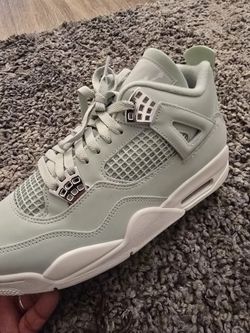 Jordan 4 SEAFOAM