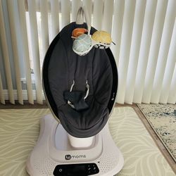 4 Moms Mamaroo Swing