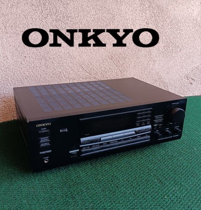 Vintage Onkyo TX-SV444 5.1 AV Receiver Dolby HiFi Excellent Condition!