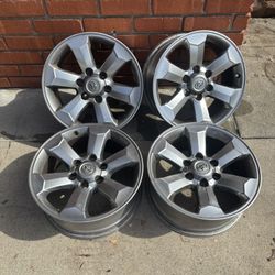 18” Toyota Factory Alloy Rims Tacoma, 4Runner.