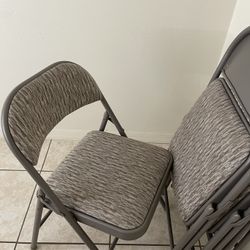 Steel Folding Chair With Cushion (set 4)