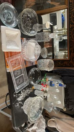 Several Glass Ware .. Crystal