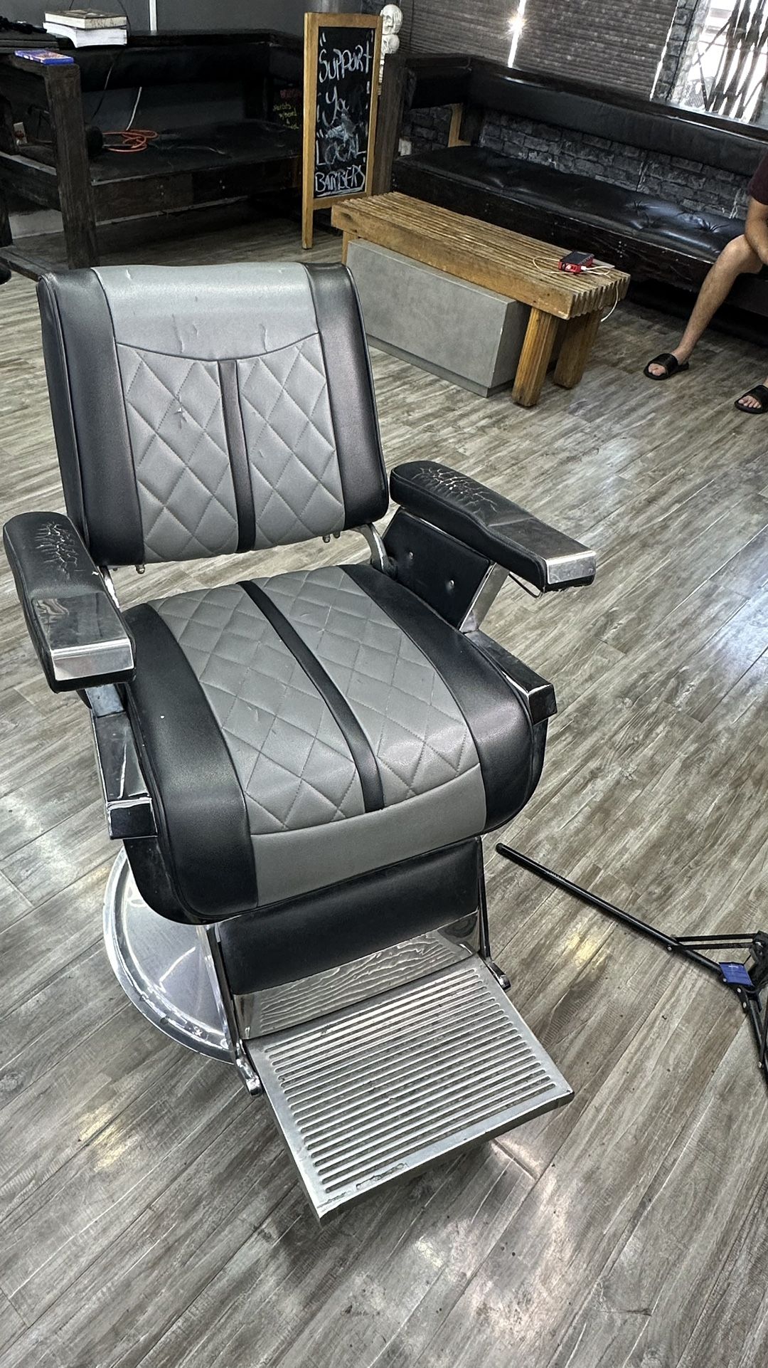 Barber Chairs