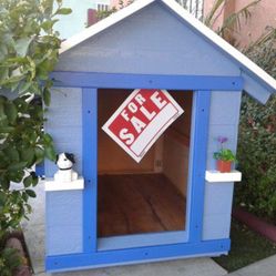 Custom Build Doghouse For Sale 