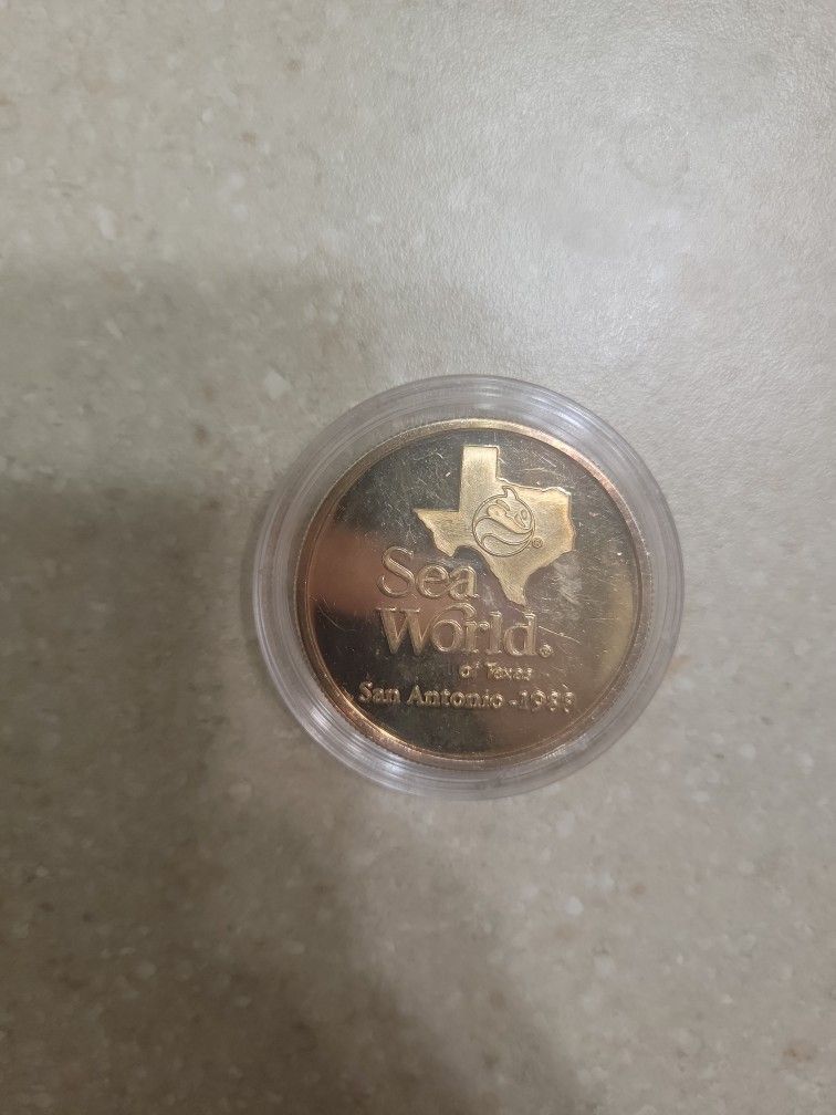 1988 Sea World Of Texas 1 Oz 999 Silver Coin