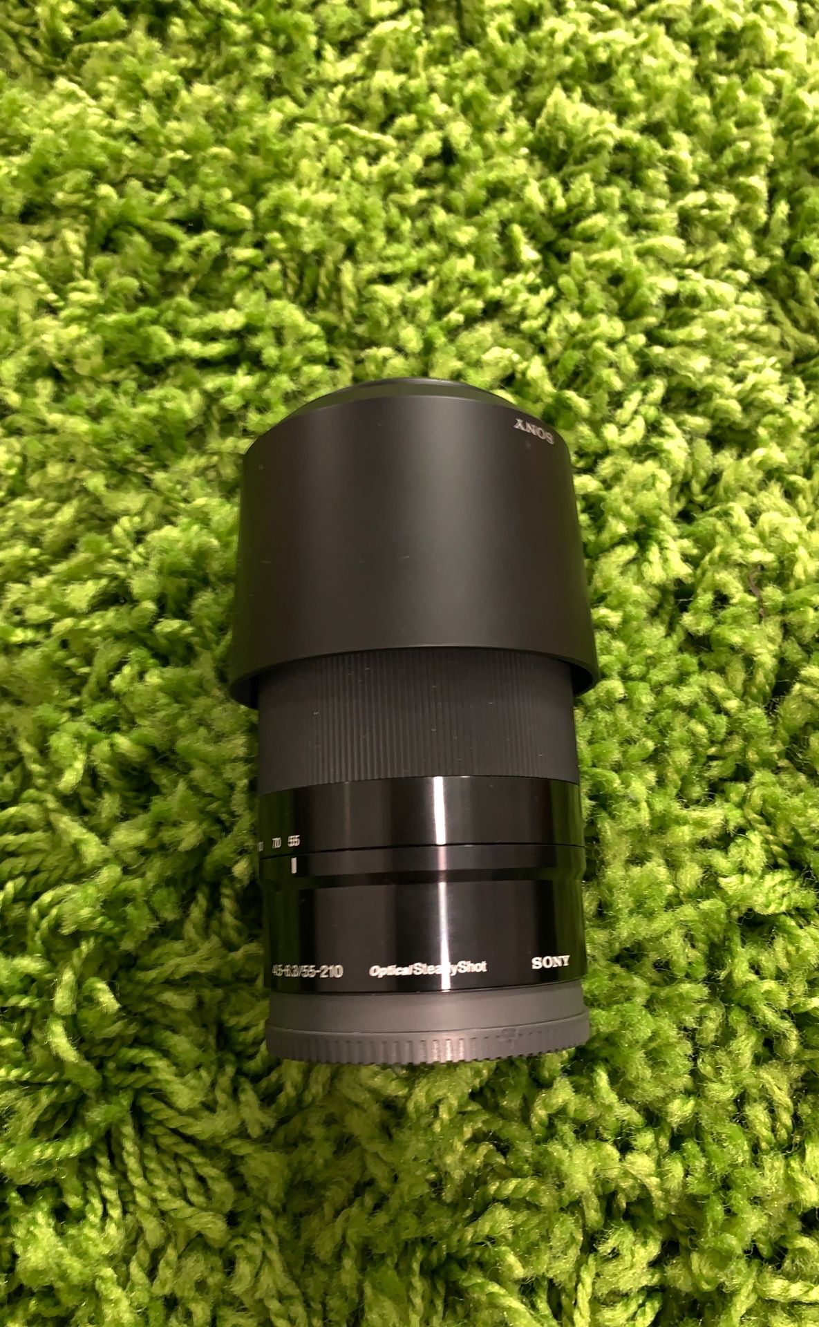 Sony E 4.5-6.3/55-210 OSS lens