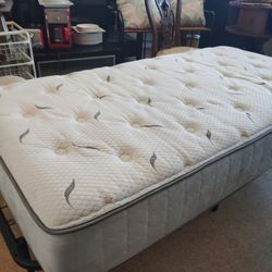 Twin Mattress And Box 