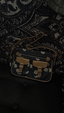 Small Denim Daisy Purse