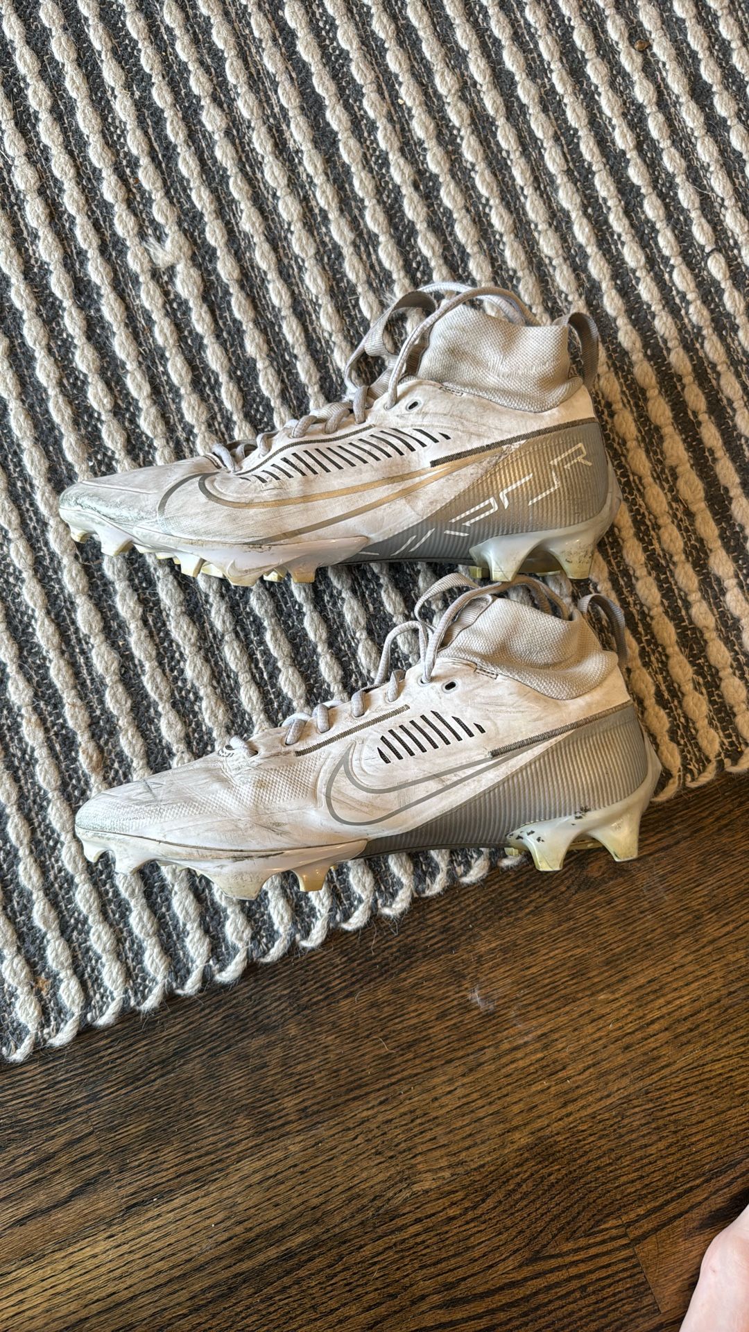Nike Viper Edge Pro football cleats
