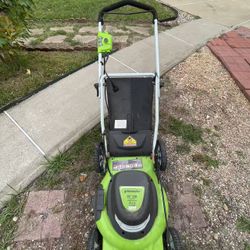 Electronic Lawn Mower